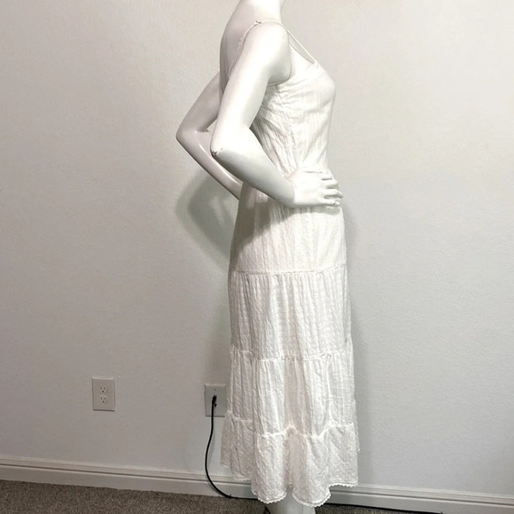 Heartloom Revolve Jilly Midi White Dress Size M - Picture 8 of 10